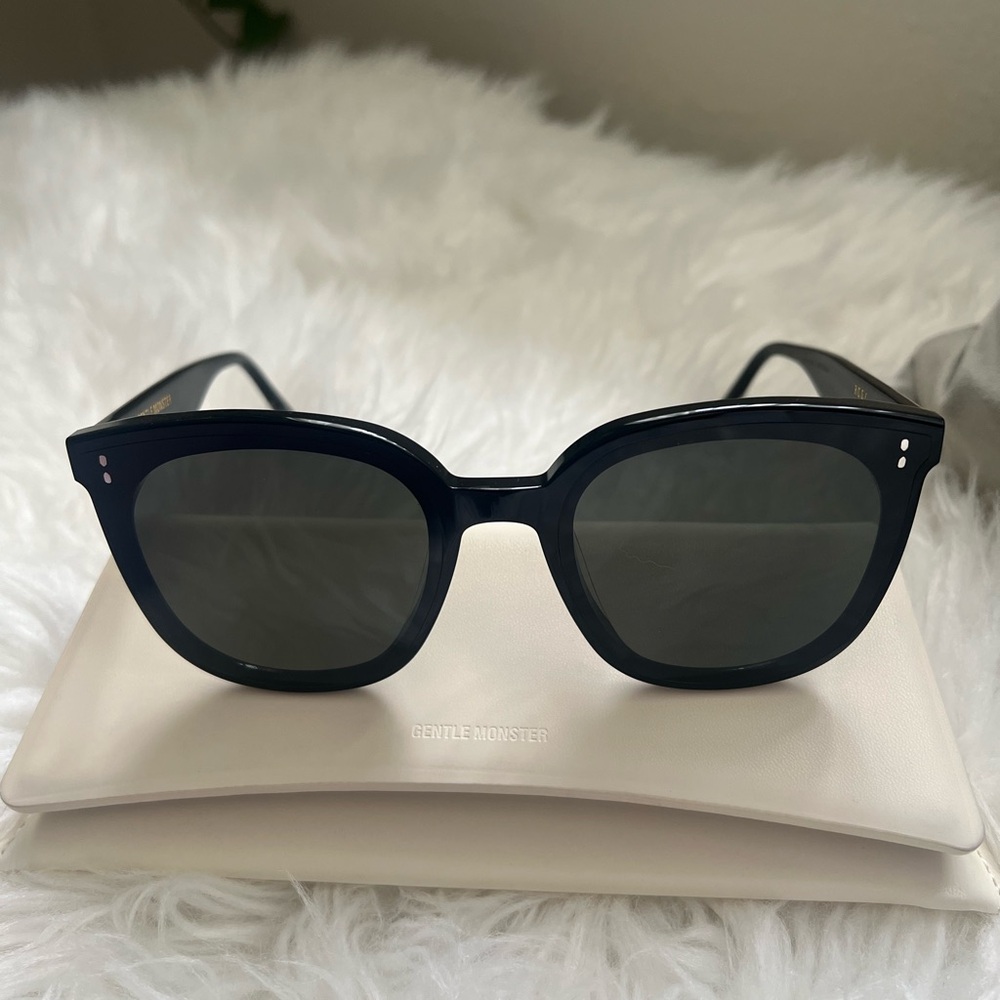 Authentic Rosy Gentle Monster sunglasses